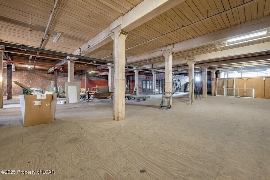 More Photos Of 64 E Union St, Wilkes-Barre Warehouse For Sale