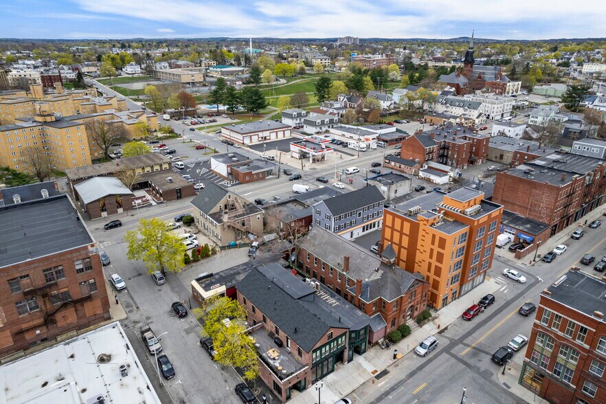 More Photos Of 138-140 Middlesex St, Lowell Storefront Retail Office For Lease