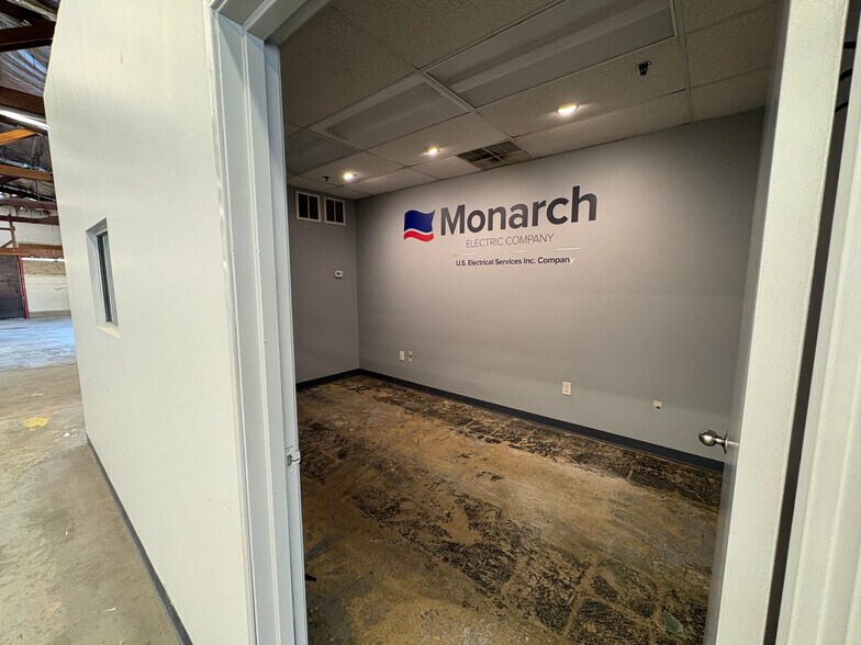 More Photos Of 815 Asbury Ave, Asbury Park Freestanding For Lease
