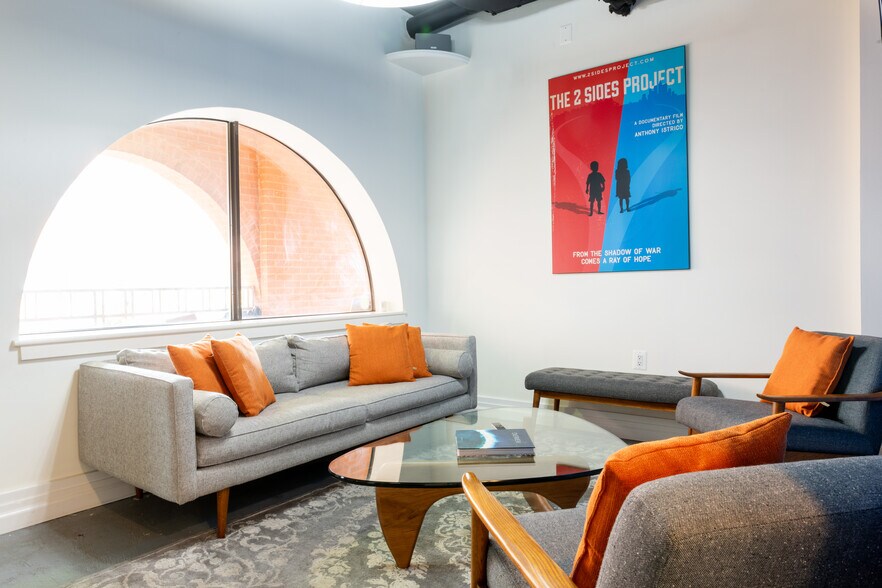 More Photos Of 3145 Mount Vernon Ave, Alexandria Office For Sale