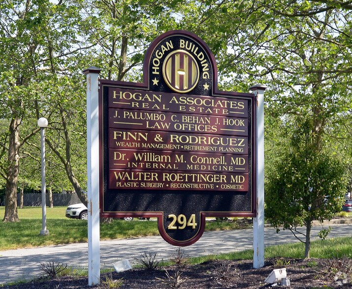 More Photos Of 294 Valley Rd, Middletown Office For Lease