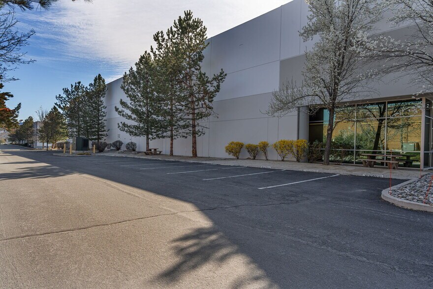 More Photos Of 12815-12845 Old Virginia St, Reno Distribution For Lease