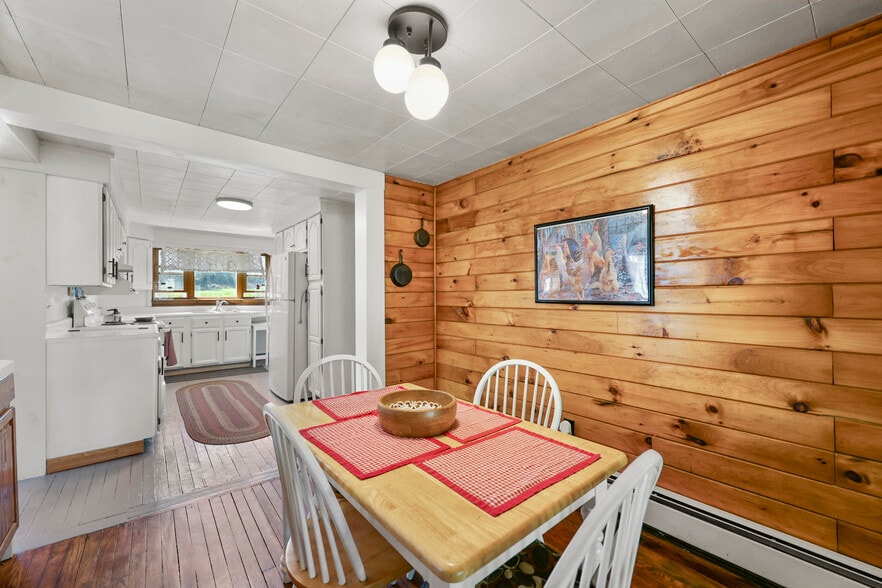 More Photos Of 2010-2012 Clayton Mill Rd, Mill River Specialty For Sale