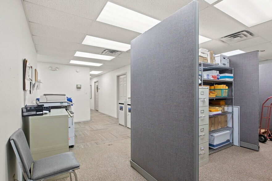 More Photos Of 412 Texas Highway 37, Mount Vernon Medical For Sale