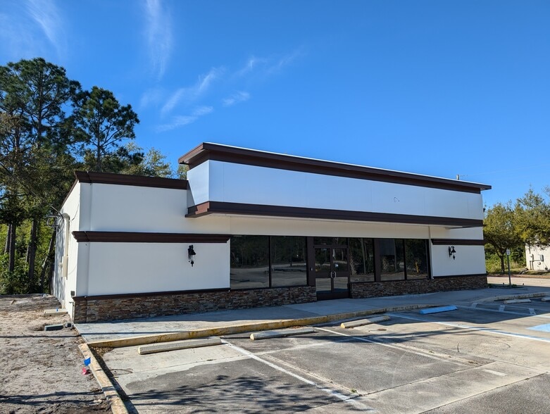 More Photos Of 8801 20th St, Vero Beach Convenience Store For Lease