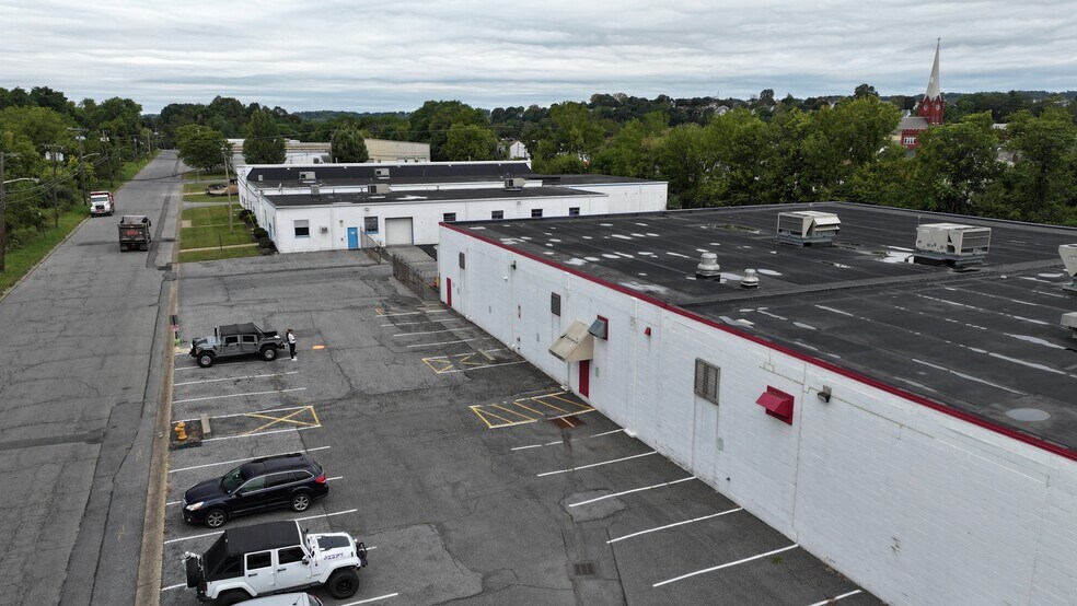 More Photos Of 125-155 Howard St, Phillipsburg Unknown For Lease