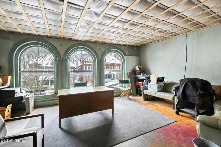 More Photos Of 47 Park St, Adams Restaurant For Sale