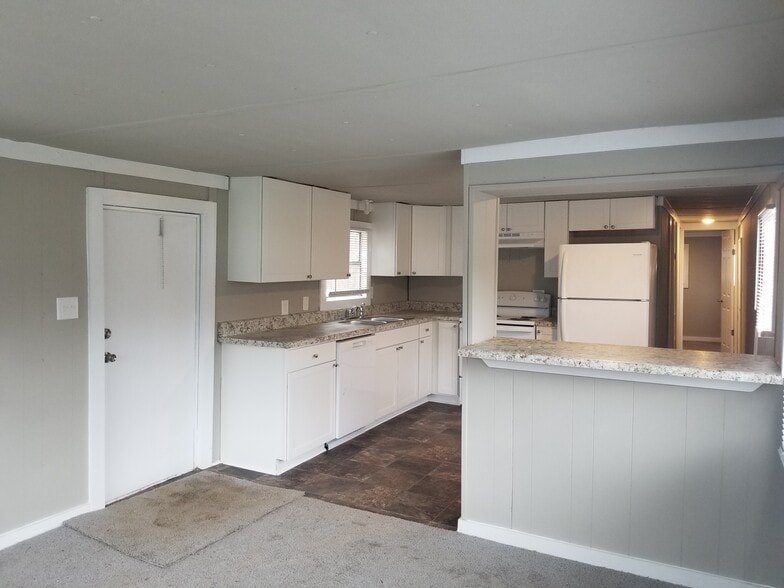 More Photos Of , Winder Multifamily For Sale