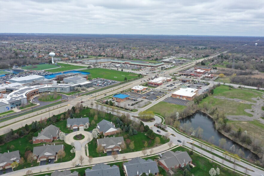 More Photos Of 13211 S La Grange Rd, Orland Park Bank For Sale