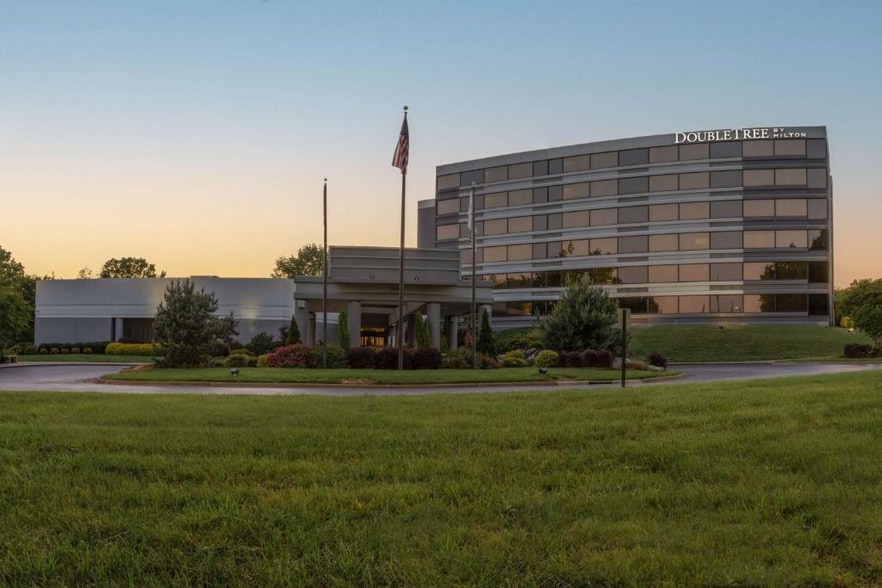 Primary Photo Of 5790 University Pky, Winston-Salem Hotel For Sale