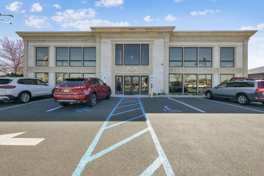 More Photos Of 883 Poole Ave, Hazlet Medical For Lease