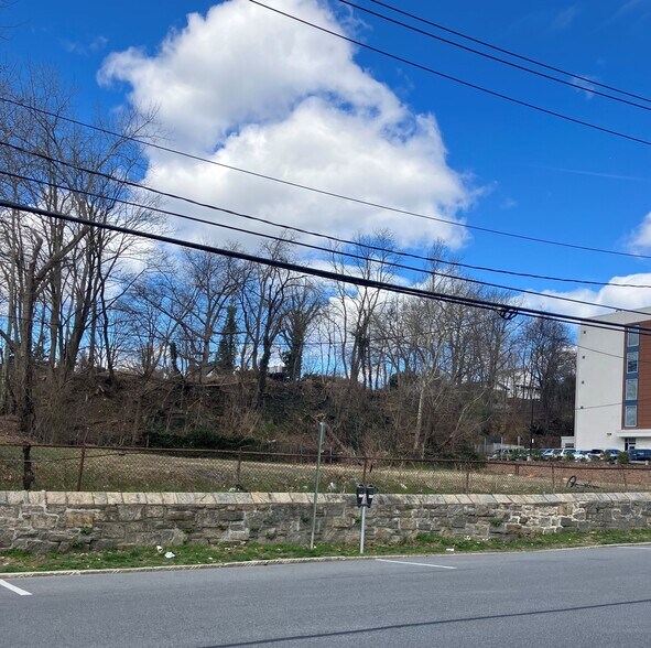 More Photos Of 93 Marbledale rd, Tuckahoe Land For Sale