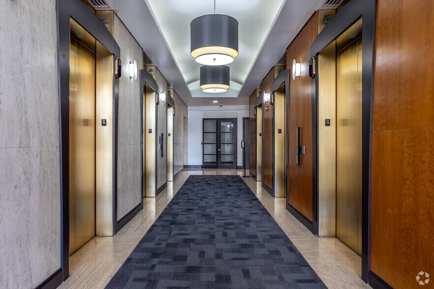 More Photos Of 180 E Broad St, Columbus Office For Sale