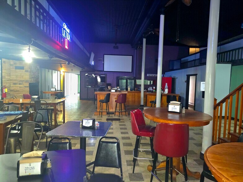 More Photos Of 401 Main St, Tarkio Restaurant For Sale