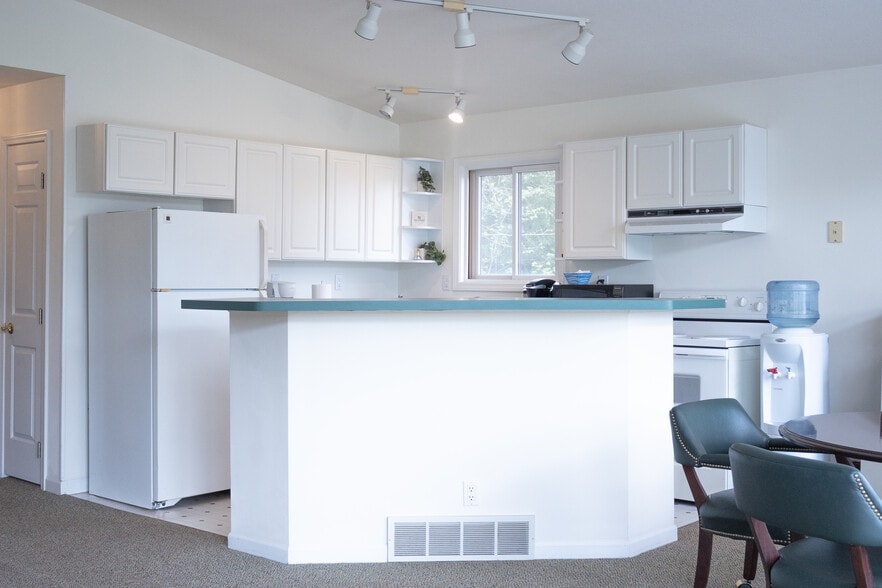 More Photos Of 17656 US Highway 12, New Buffalo Office For Sale