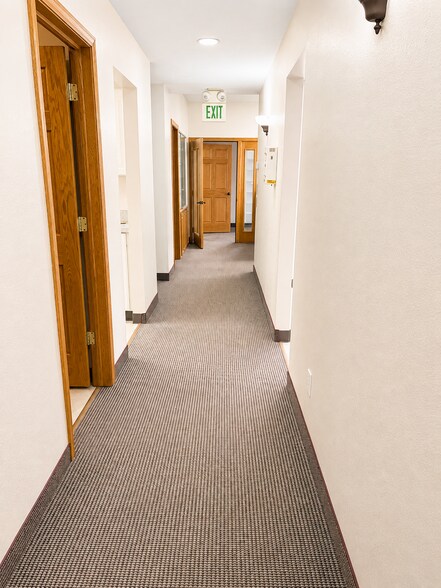 More Photos Of 825 W US-10, Scottville Office For Lease