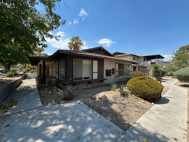 More Photos Of 2916 Karen Ave, Las Vegas Apartments For Sale