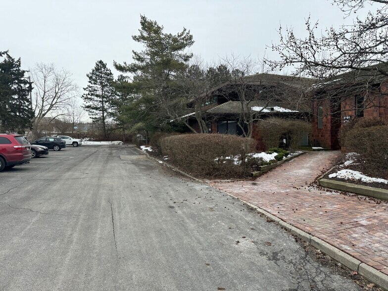 More Photos Of 3781-3799 Green Rd, Beachwood Office For Lease