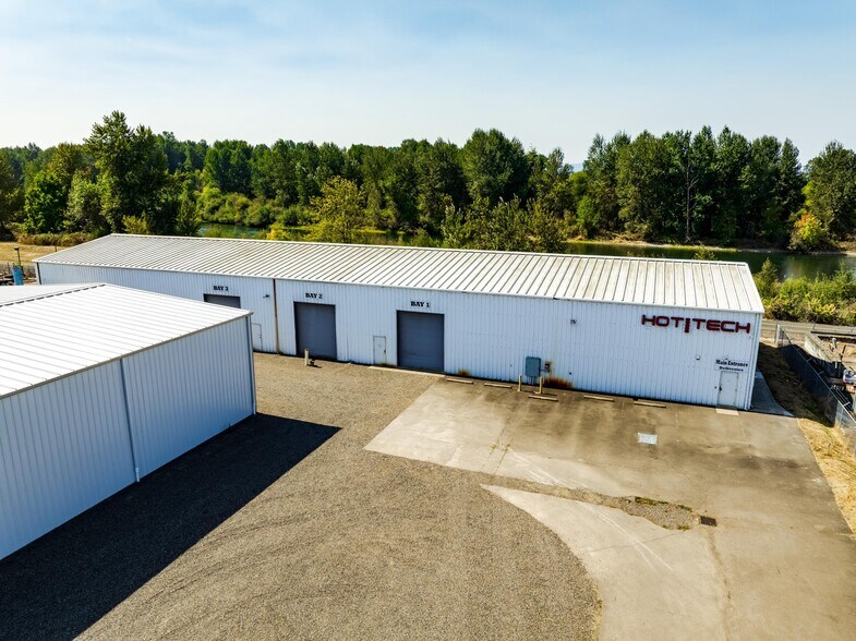More Photos Of 810 S 2nd St, Harrisburg Warehouse For Sale