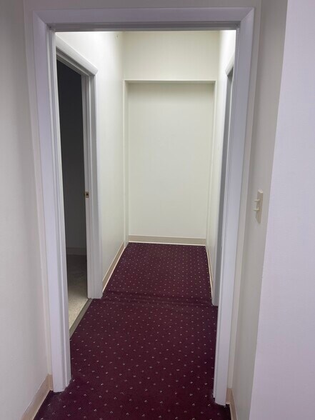More Photos Of 1959 W 4th St, Williamsport Storefront Retail Office For Lease
