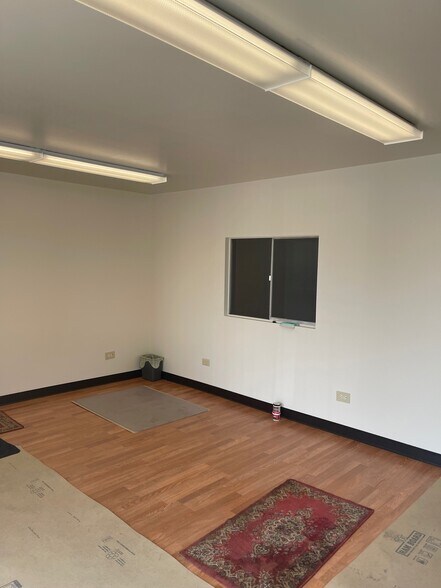 More Photos Of 5540-5564 Gray St, Arvada Warehouse For Sale