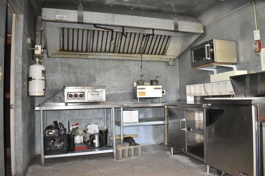 More Photos Of 8915 Route 6N, Albion Fast Food For Sale