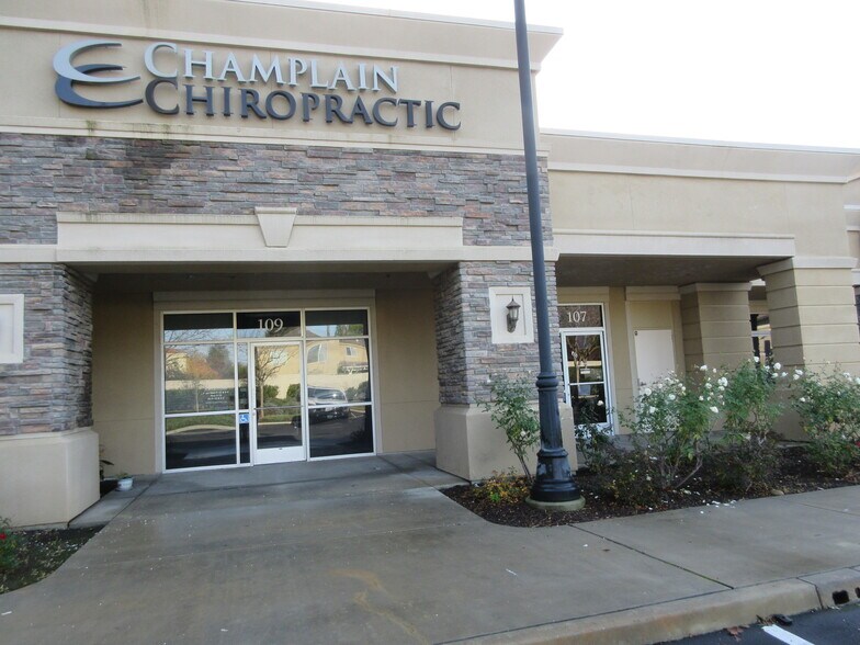 More Photos Of 1050 E Perrin Dr, Fresno Office For Lease