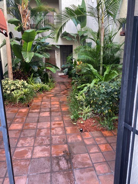 More Photos Of 190 NW Spanish River Blvd, Boca Raton Medical For Lease