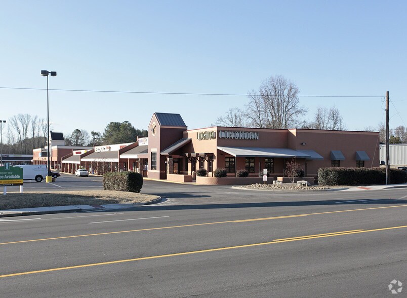 More Photos Of 8471-8515 Hospital Dr, Douglasville Unknown For Lease