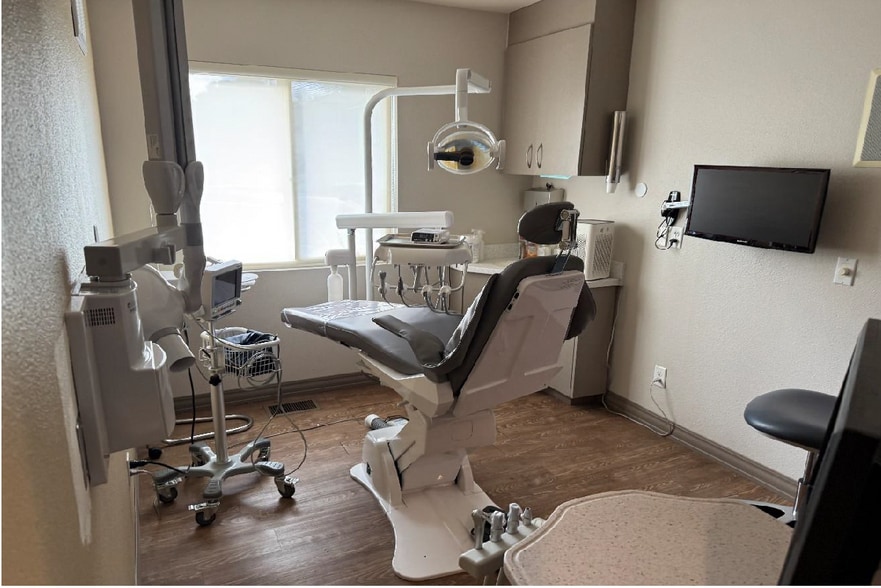 More Photos Of 1036 Vine St, Paso Robles Office For Sale