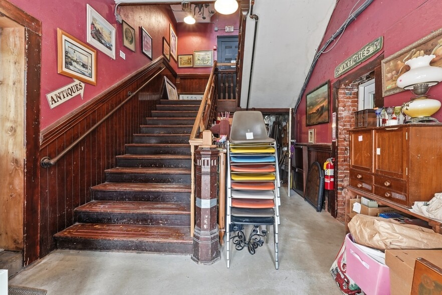 More Photos Of 572 Main St, Fiskdale Storefront Retail Office For Sale
