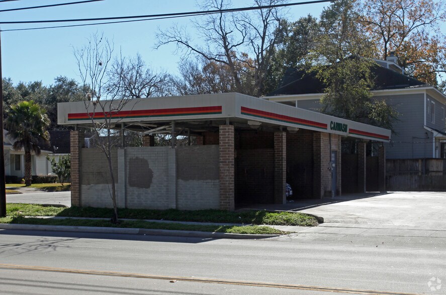 More Photos Of 420 E 11th St, Houston Carwash For Lease