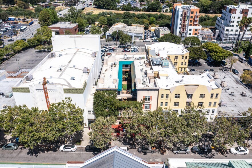 More Photos Of 1114-1116 Pacific Ave, Santa Cruz Apartments For Sale