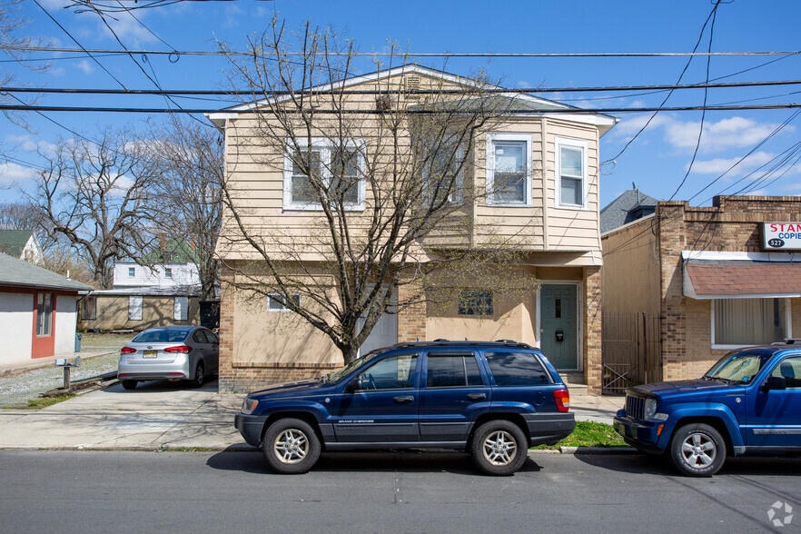 More Photos Of 523-525 Richey Ave, Collingswood Apartments For Lease