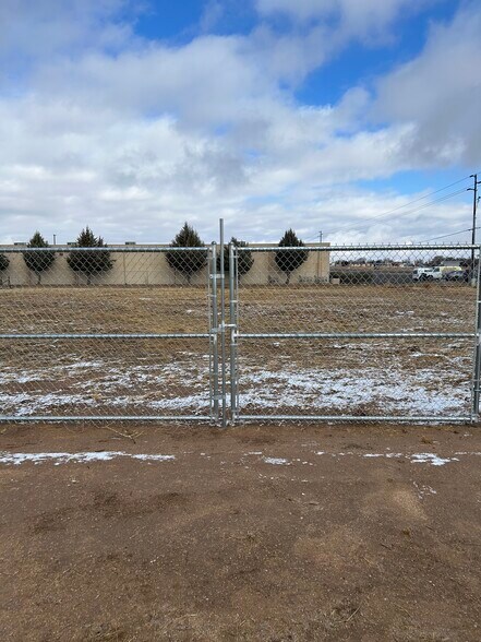 More Photos Of 1328 State Route 89, Chino Valley Office For Sale