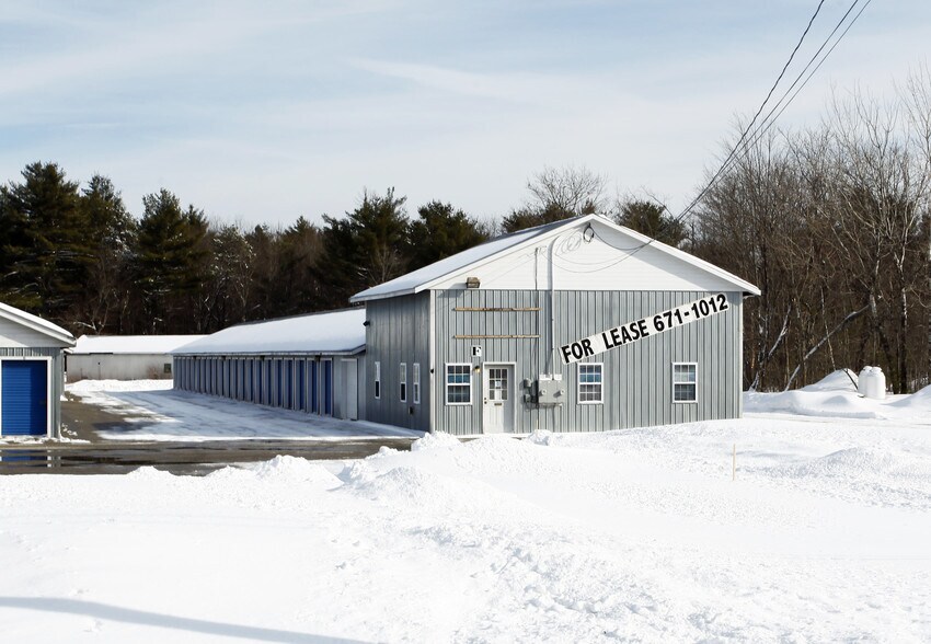 More Photos Of 41 Maine St, New Gloucester Self Storage For Lease