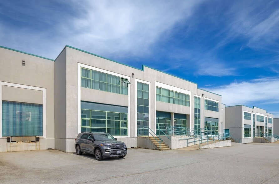 More Photos Of 7541 Conway Ave, Burnaby Flex For Lease