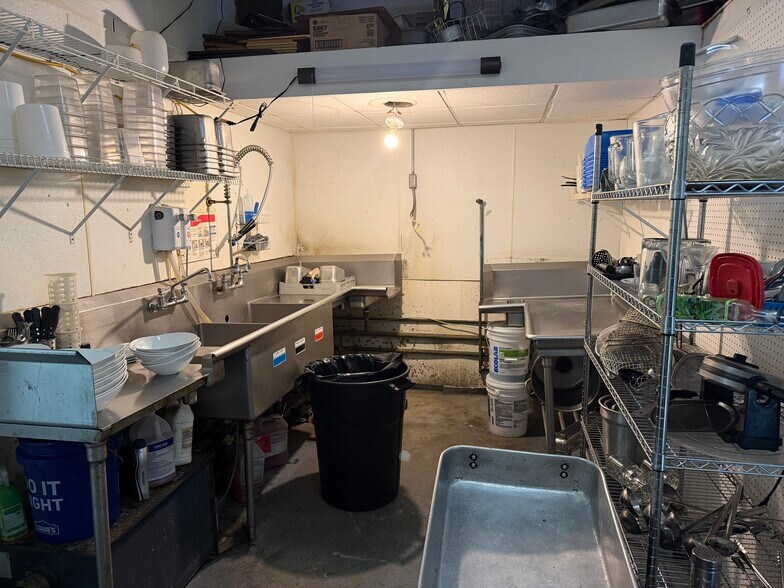 More Photos Of 4 Ayer Rd, Shirley Restaurant For Sale