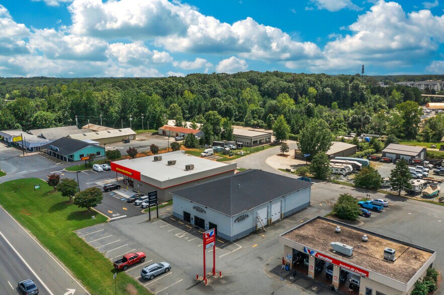 More Photos Of 13908 Independence Blvd, Indian Trail Auto Repair For Sale