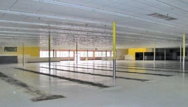 More Photos Of 502 Ashburn Rd, Sylvester General Retail For Lease
