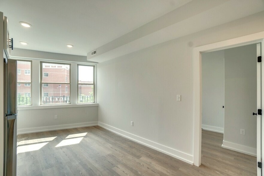 More Photos Of 3126 16th St NW, Washington Apartments For Sale