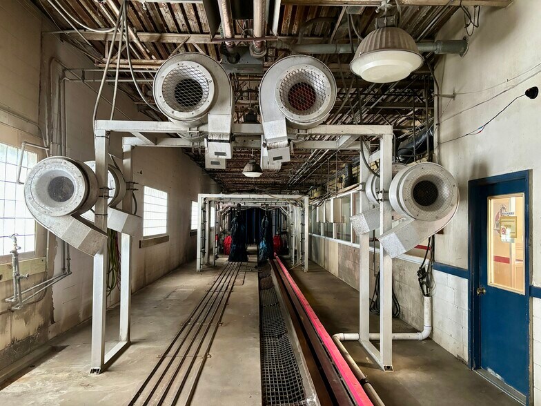 815 E Main St, Danville, IL 61832 Carwash For Sale