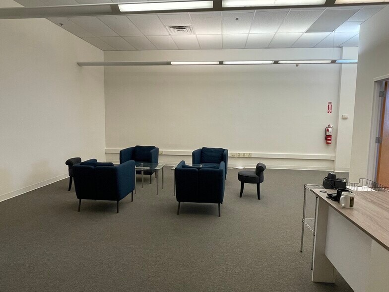 More Photos Of 579-605 Massachusetts Ave, Cambridge Office For Lease