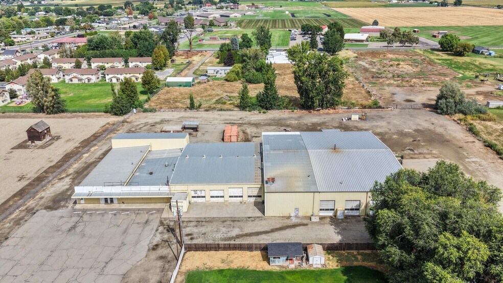 More Photos Of 1722 Morgan Rd, Sunnyside Warehouse For Sale