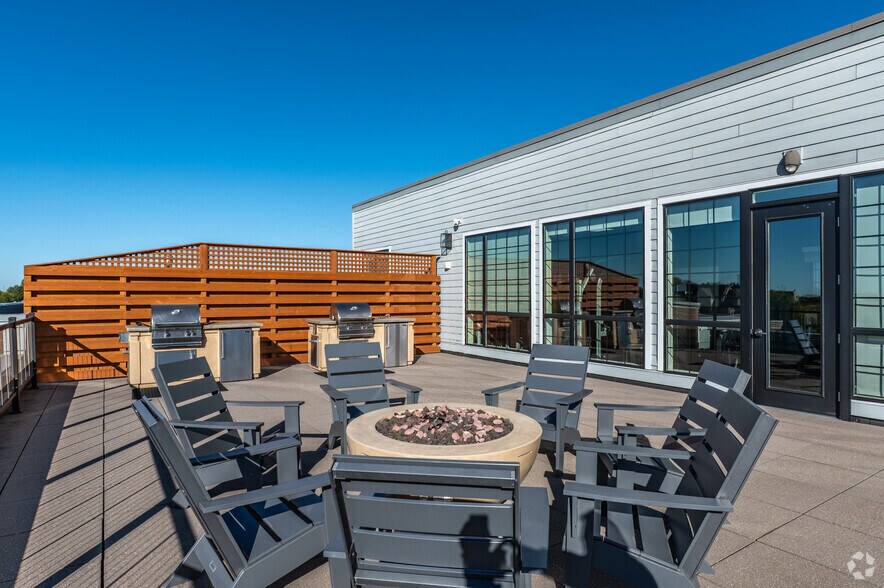 More Photos Of 203 E Main St, Waunakee Apartments For Lease