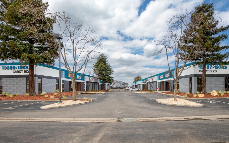 More Photos Of 19707-19743 Cabot Blvd, Hayward Unknown For Lease