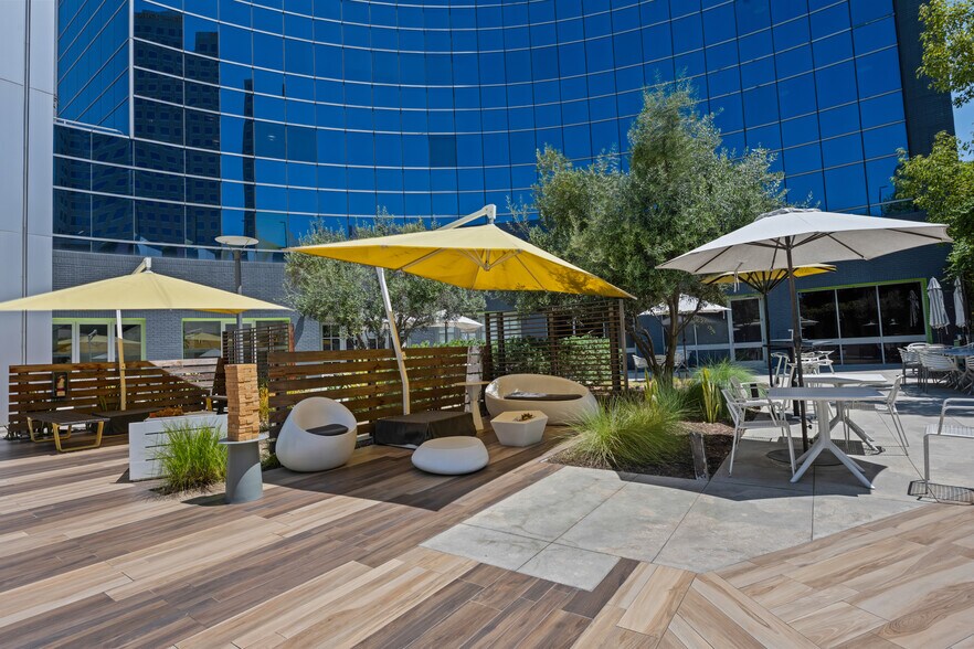 More Photos Of 100 W Broadway, Long Beach Office For Sale