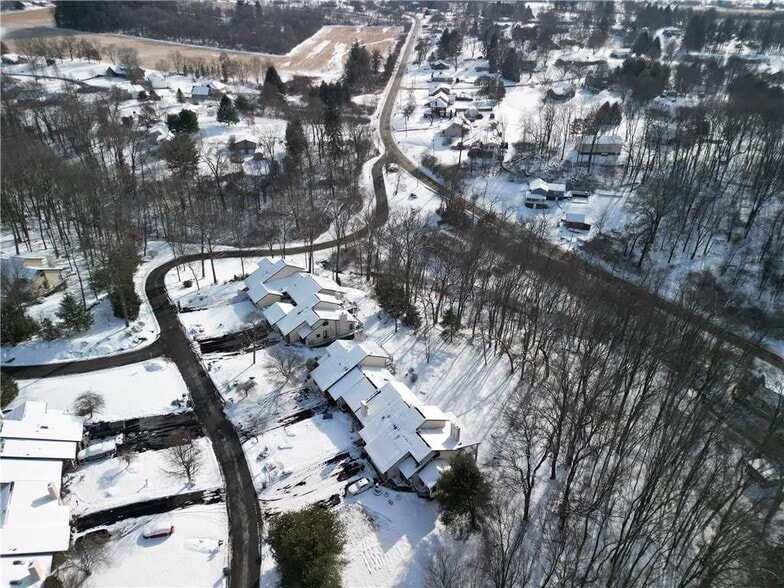 More Photos Of 108 Oak Dr, Saxonburg Apartments For Sale