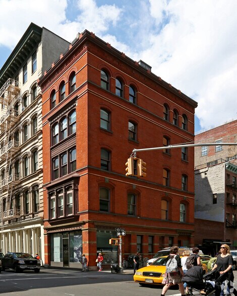 More Photos Of 104 Grand St, New York Storefront Retail Residential For Sale
