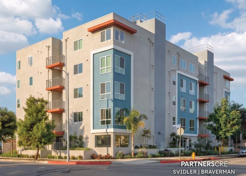More Photos Of 3567 Chesapeake Ave, Los Angeles Apartments For Sale